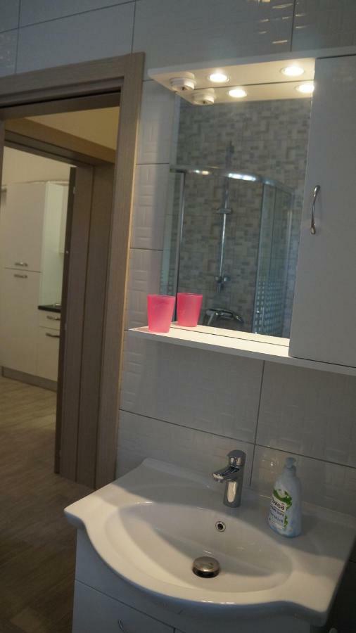Apartmani Filip Zadar Diklo Ngoại thất bức ảnh