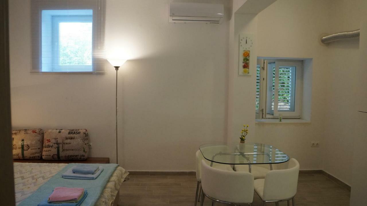 Apartmani Filip Zadar Diklo Ngoại thất bức ảnh
